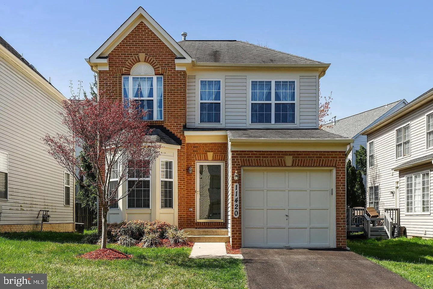 3 bed, 2.5 bath, 1262 sqft, $2,900 — Photo 2