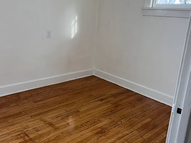 3978 Delmore Rd — Photo 15
