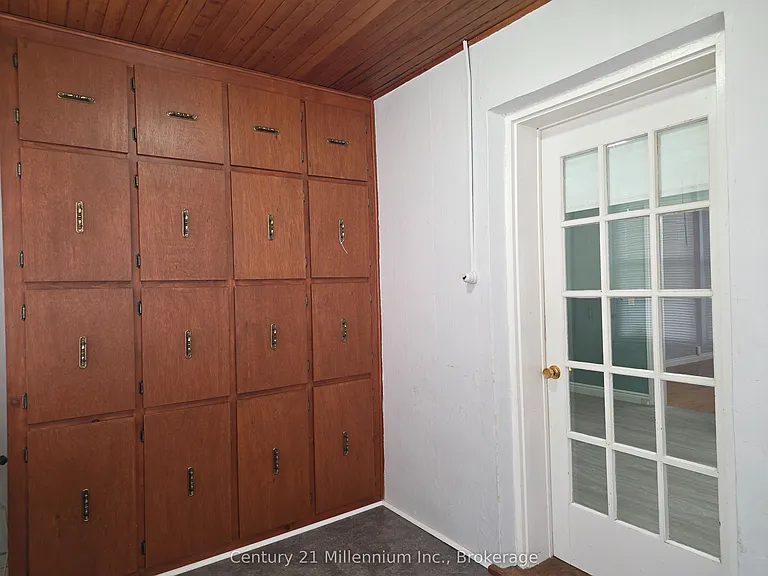 516 Rose St — Photo 12