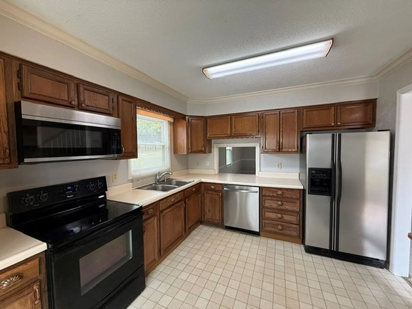 Farragut: 3 Bedroom, 2.5 Bathroom Townhouse In Concord Landing — Photo 4