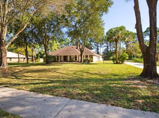 606 Sugar Pine Dr, West Melbourne, FL 32904
