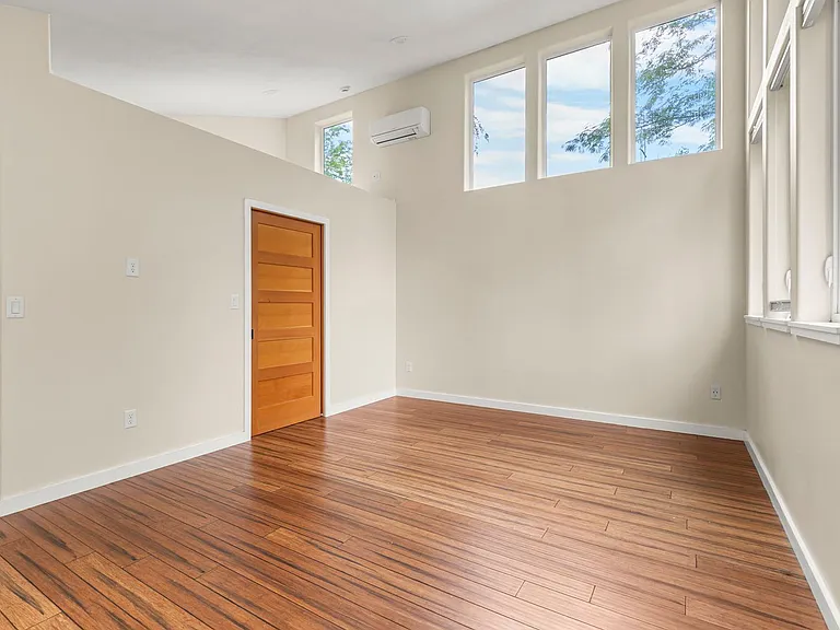 5125 NE Mason Ct — Photo 13