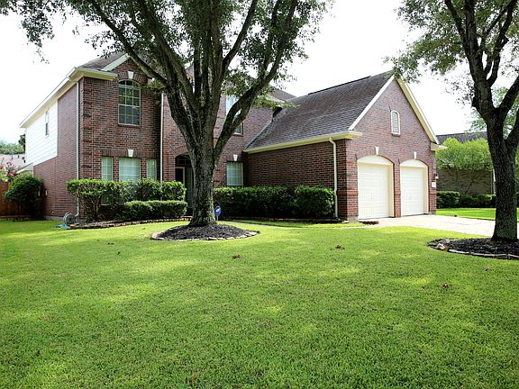 2nd image of 4307 Bobolink Cir
