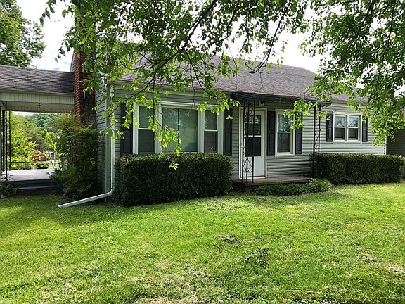 2nd image of 131 Cooks Valley Rd