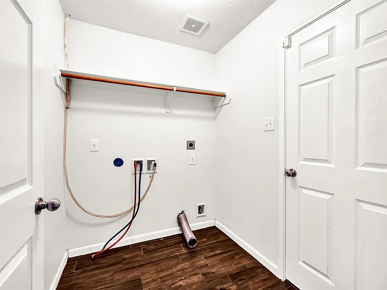 26919 Springflight Ln — Photo 21