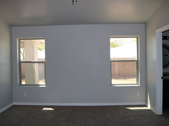4th image of 8548 E 34th Ln