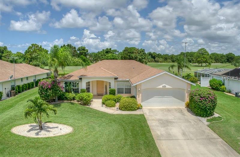 1st image of 984 Rotonda Cir