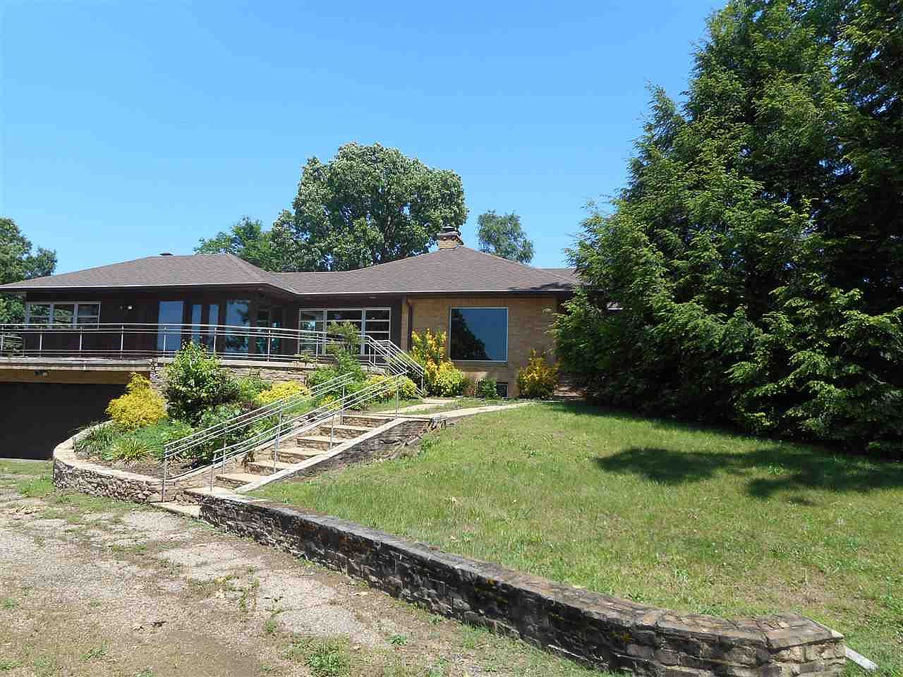 101 E Summit St, Doniphan, MO 63935 Zillow