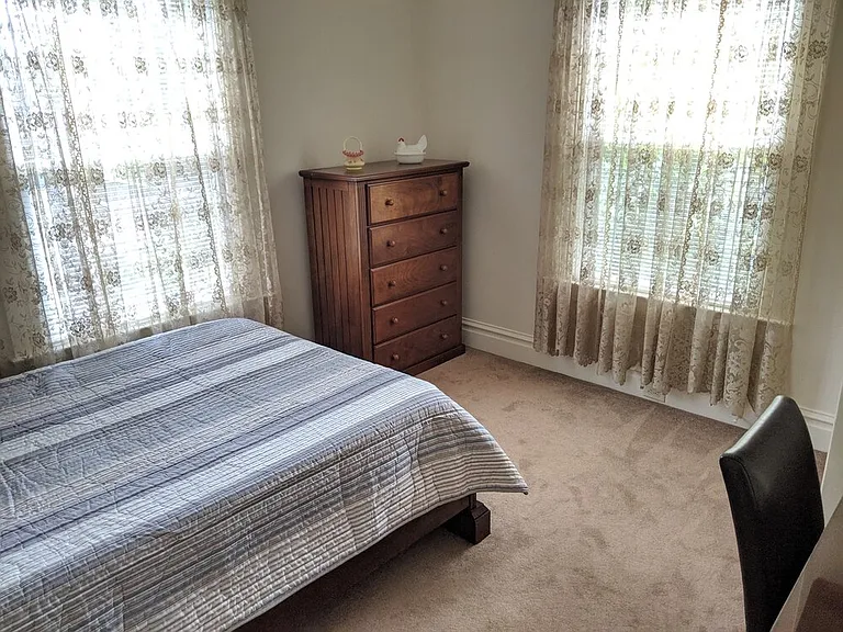 41 Clayton Ave — Photo 7