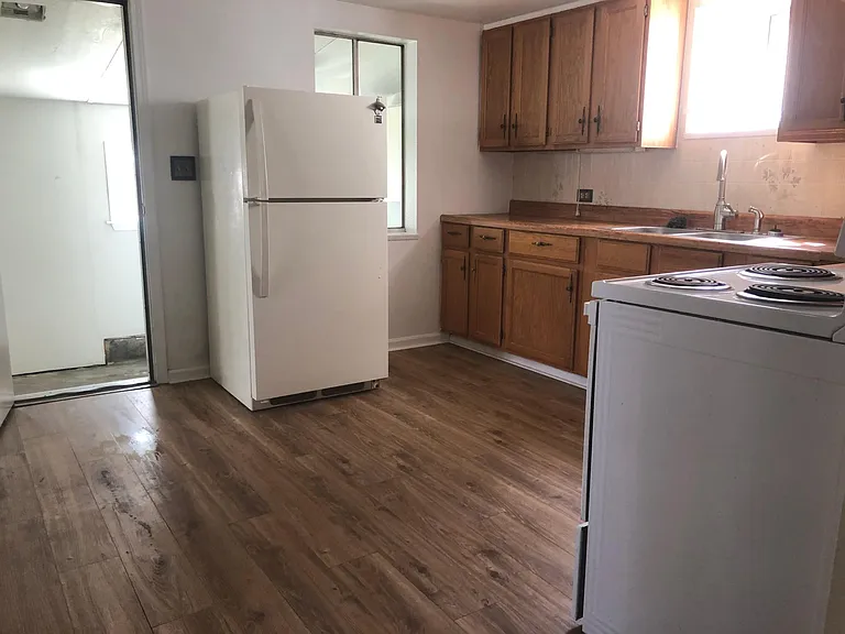 1877 Ivory St — Photo 19