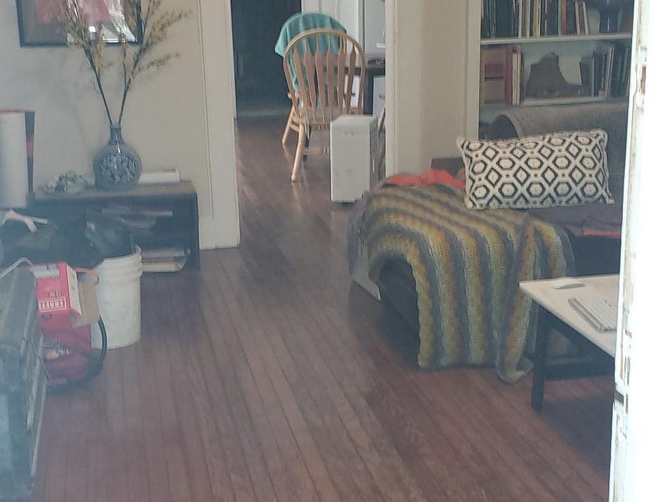 1st image of 174 Ulster Ave Floor 1