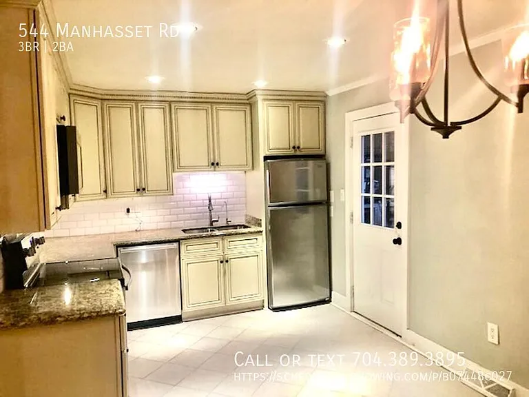 544 Manhasset Rd — Photo 8