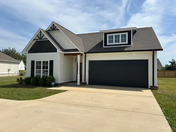 313 Starlyn Ave, New Albany, MS 38652