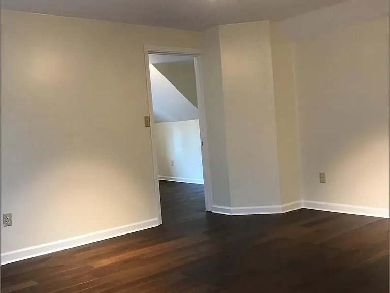 1325 Sloane Ave #3 — Photo 14
