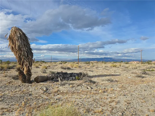 1544 Red Sea Avenue, Thermal, CA 92274