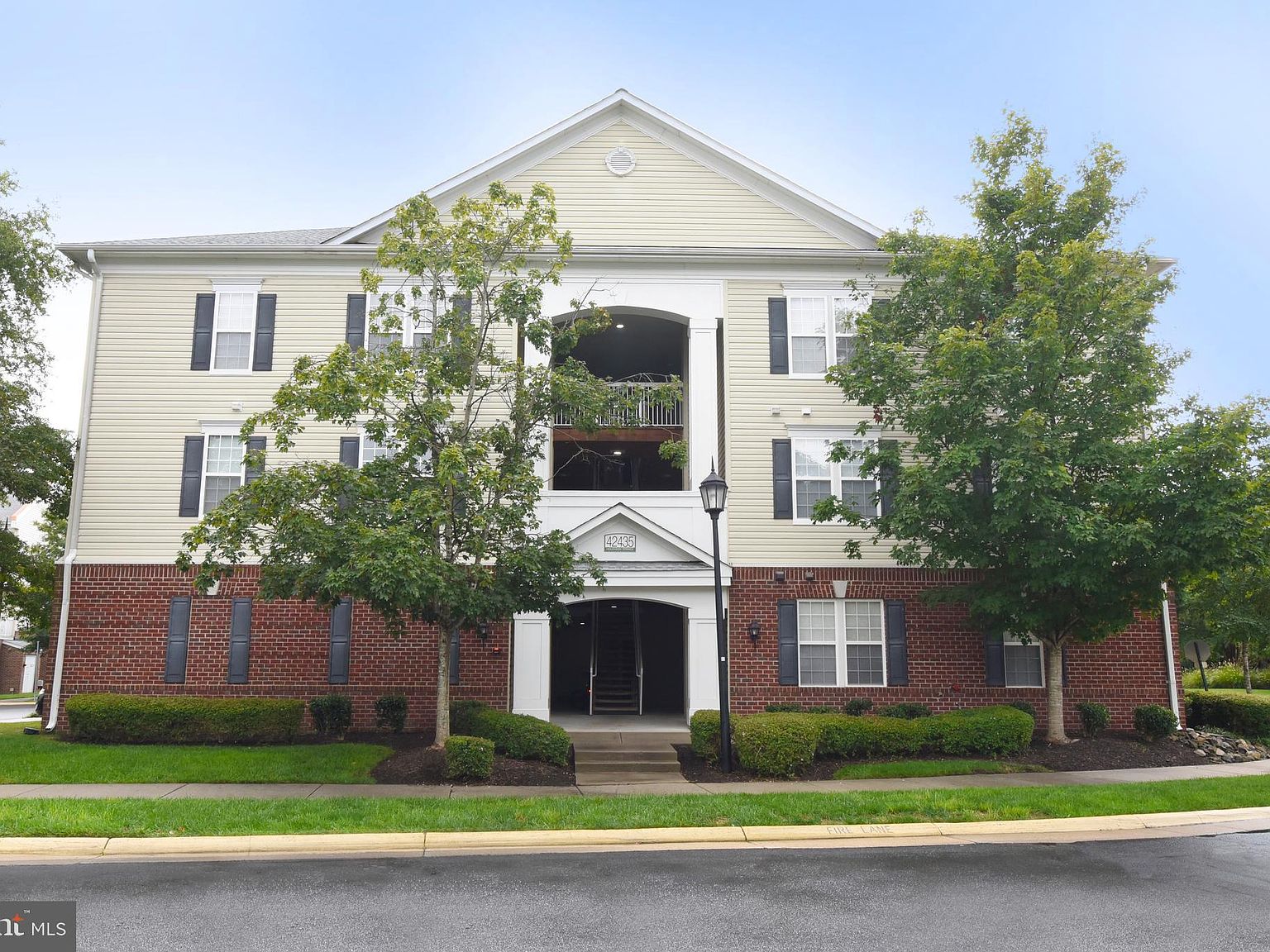 42435 Hollyhock Ter UNIT 202, Brambleton, VA 20148 Zillow