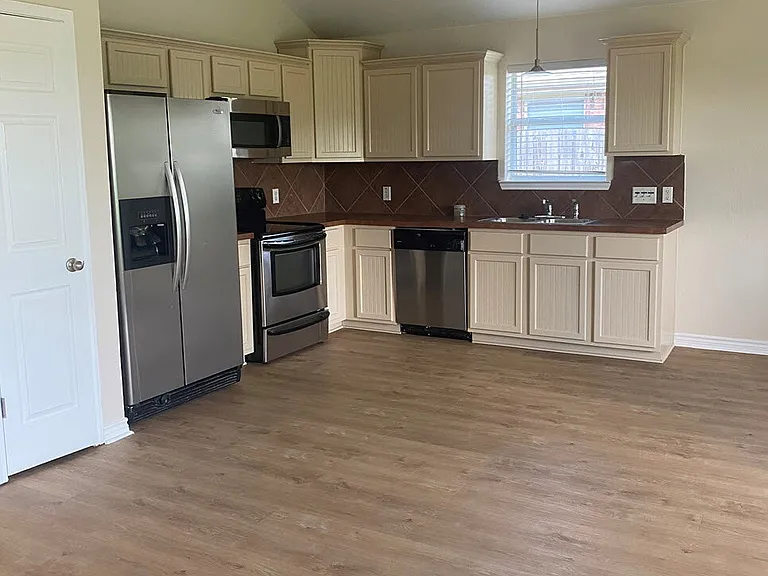 2908 Horseback Ct — Photo 12
