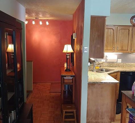 4th image of 8569 Cranberry Ln NW