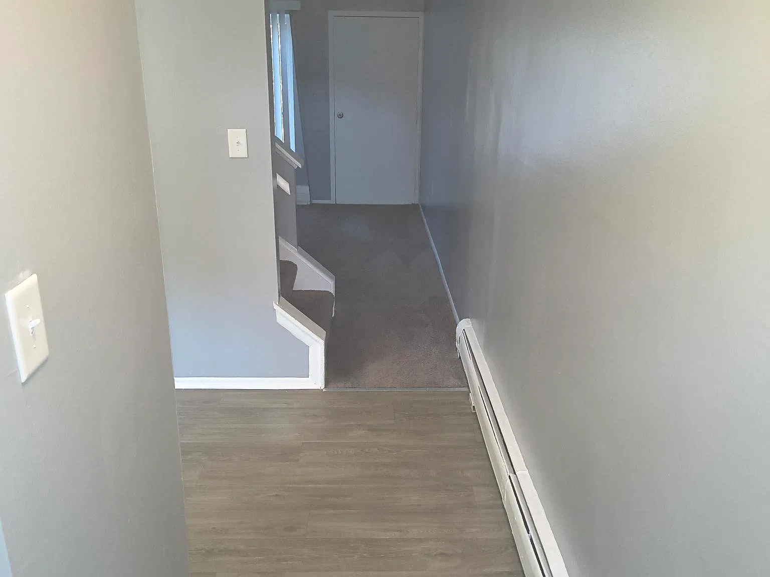 2 bed, 860 sqft, $1,050 — Photo 2