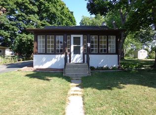 442 E North St, Whitewater, WI 53190
