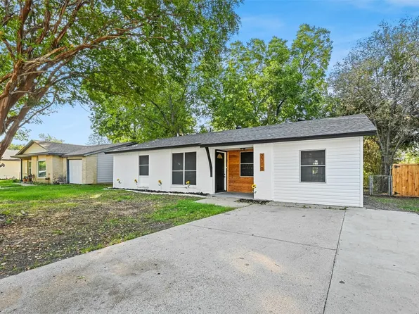 2710 Gilbert Cir, Arlington, TX 76010