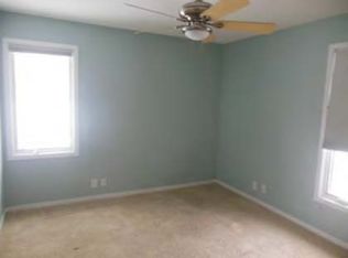 3811 Overlook Dr, Bloomington, MN 55431
