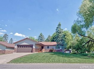 1010 W C St, Iron Mountain, MI 49801