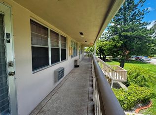 92 Canterbury D #D, West Palm Beach, FL 33417