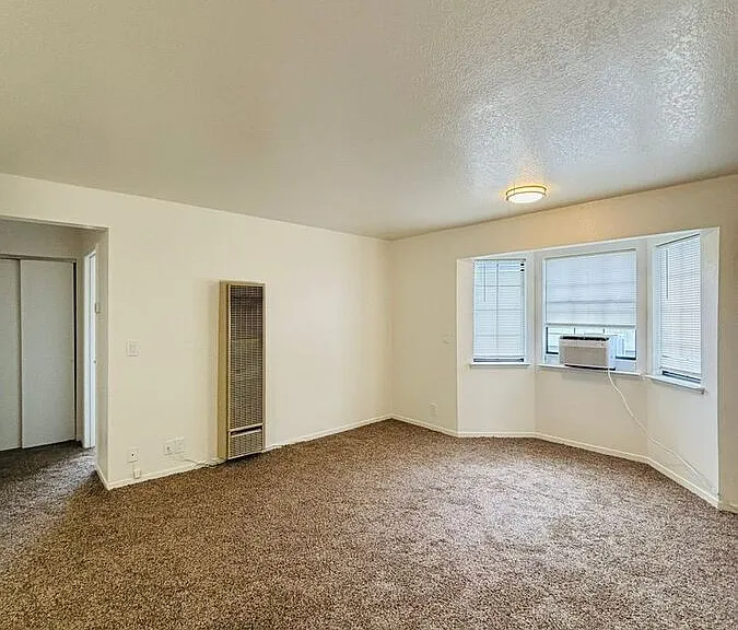328 Wheeler Ave #7 — Photo 3