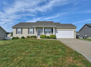 2221 Central Park Dr, Troy, MO 63379