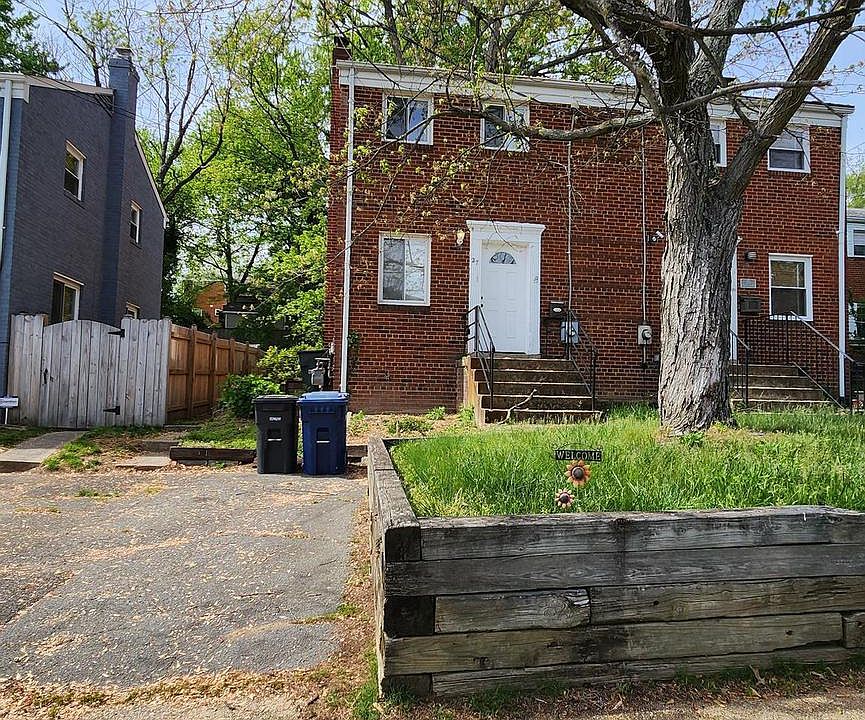 1st image of 27 S Hudson St