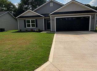 109 Addison Creek Ln, Chesnee, SC 29323