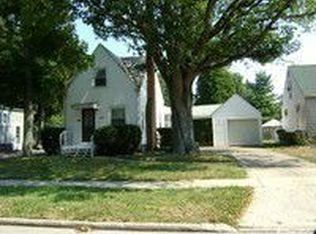4217 W 227th St, Fairview Park, OH