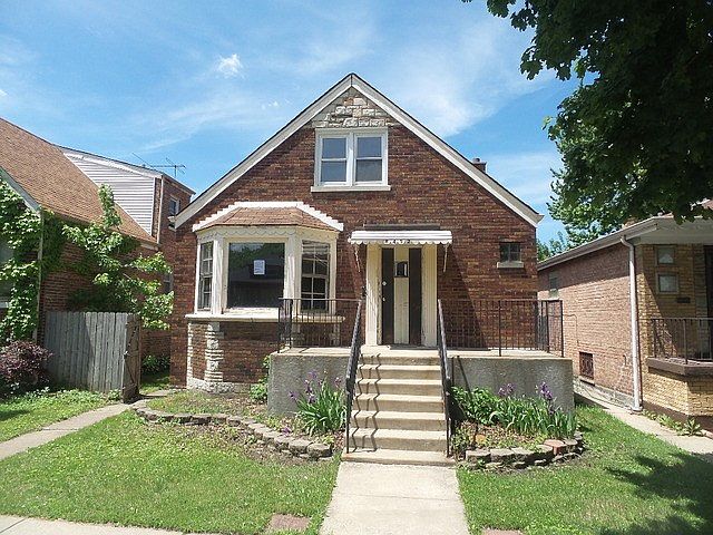 1st image of 8452 S Essex Ave