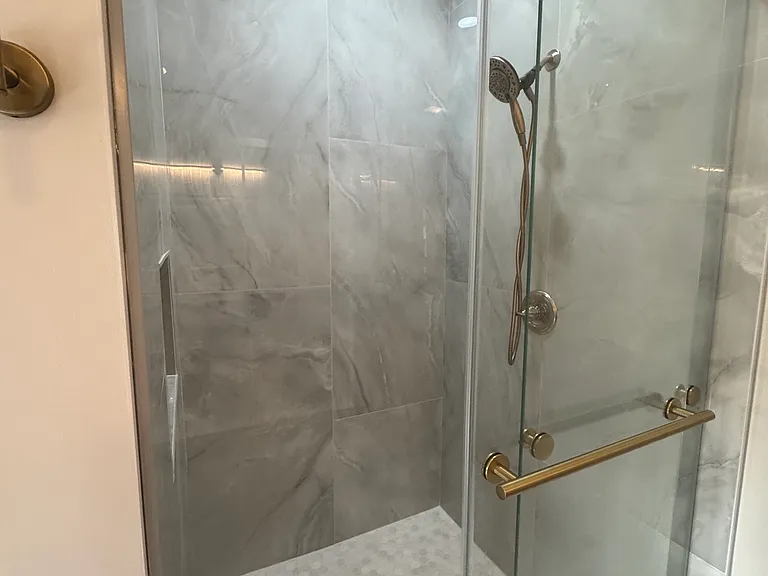 Walk in shower