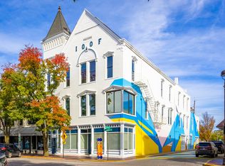 410 6th St SUITE 201, Columbus, IN 47201