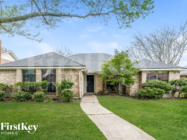 7921 Rice Dr, Rowlett, TX 75088