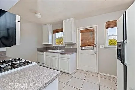 823 Filbert St — Photo 5