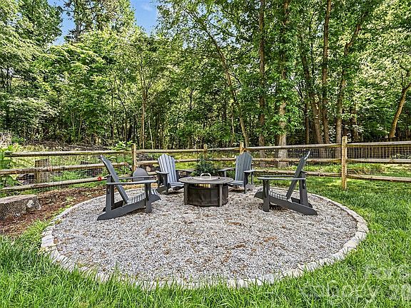 2nd image of 6752 Allness Glen Ln