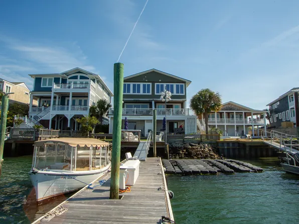 464 Causeway Dr #B, Wrightsville Beach, NC 28480