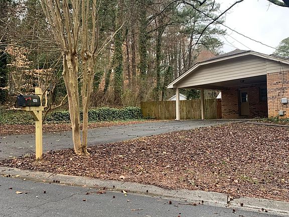 The driveway comes off of Westwood Drive, The house sits on a corner lot not accessible from Steve Drive.