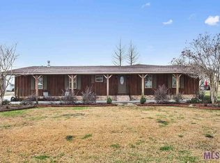 6411 Flynn Rd, Port Allen, LA 70767