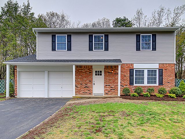 1st image of 66 Fairfax Dr