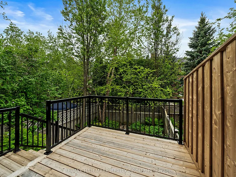 44 Dunbarton Ct — Photo 40