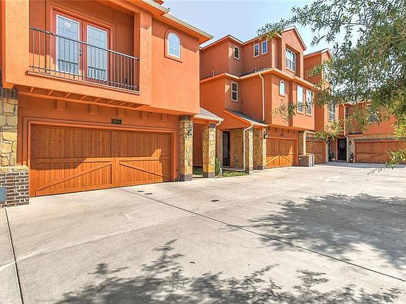 3rd image of 2655 Villa Di Lago Unit 3