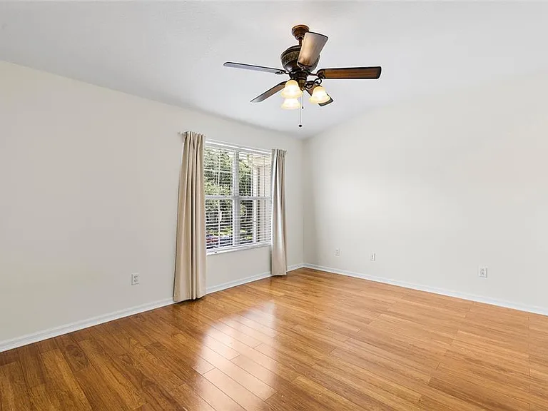 15849 Fishhawk View Dr — Photo 13
