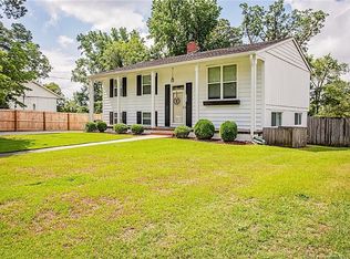 106 Rosewood Dr, Lumberton, NC 28358
