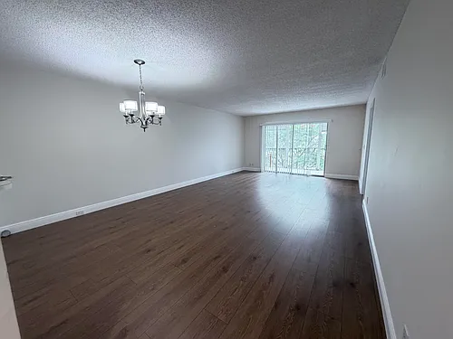 800 SW 125th Way Photo 1