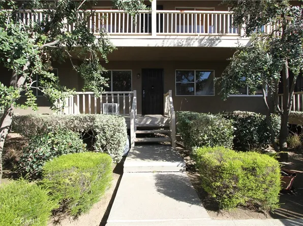 555 S La Veta Park Cir Unit 135, Orange, CA 92868