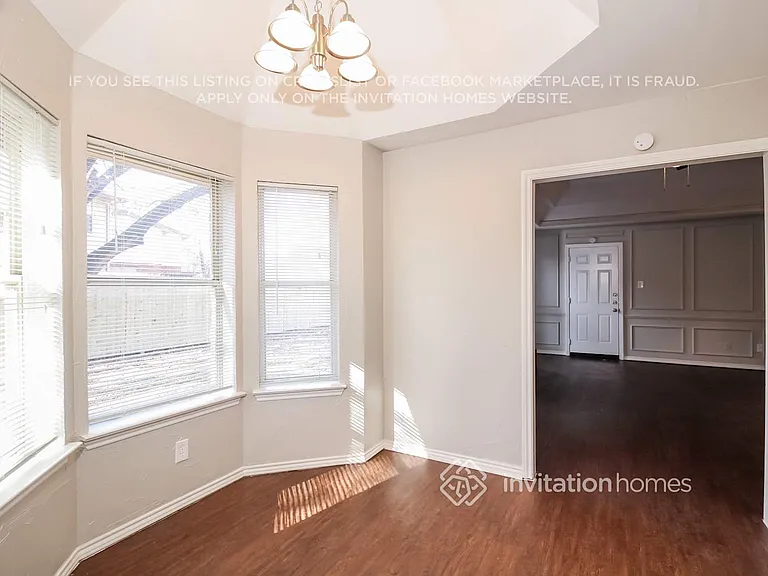 3217 Brooke St — Photo 6